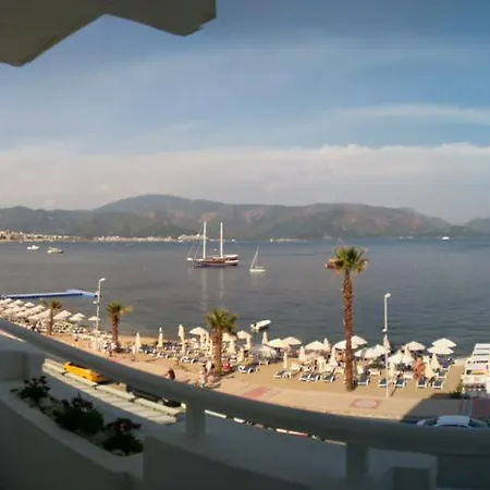 Monte 2* מרמריס